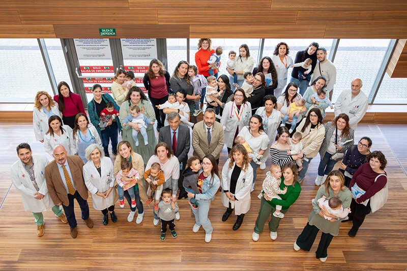 Foto de familia con las donantes homenajeadas (Foto: Gobierno de Cantabria)